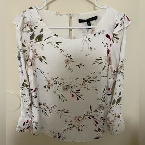 ✨White House Black Market Floral Long Sleeve Blouse Size 10P